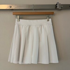 Fabletics White Tennis Skirt w/ shorts